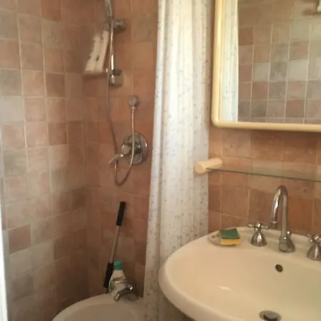 Corbezzolo 5 *